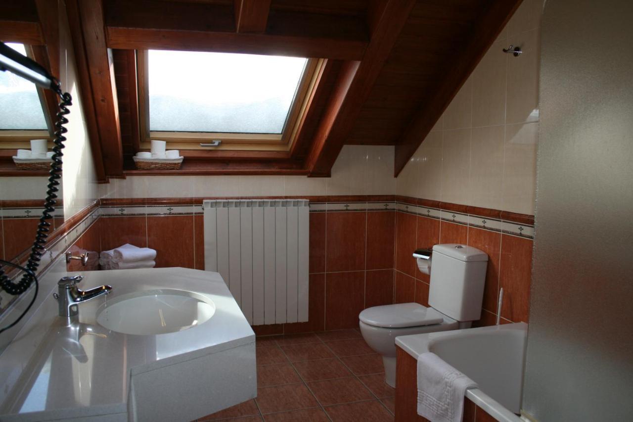 Apartamentos Les Picardes Espot Zewnętrze zdjęcie