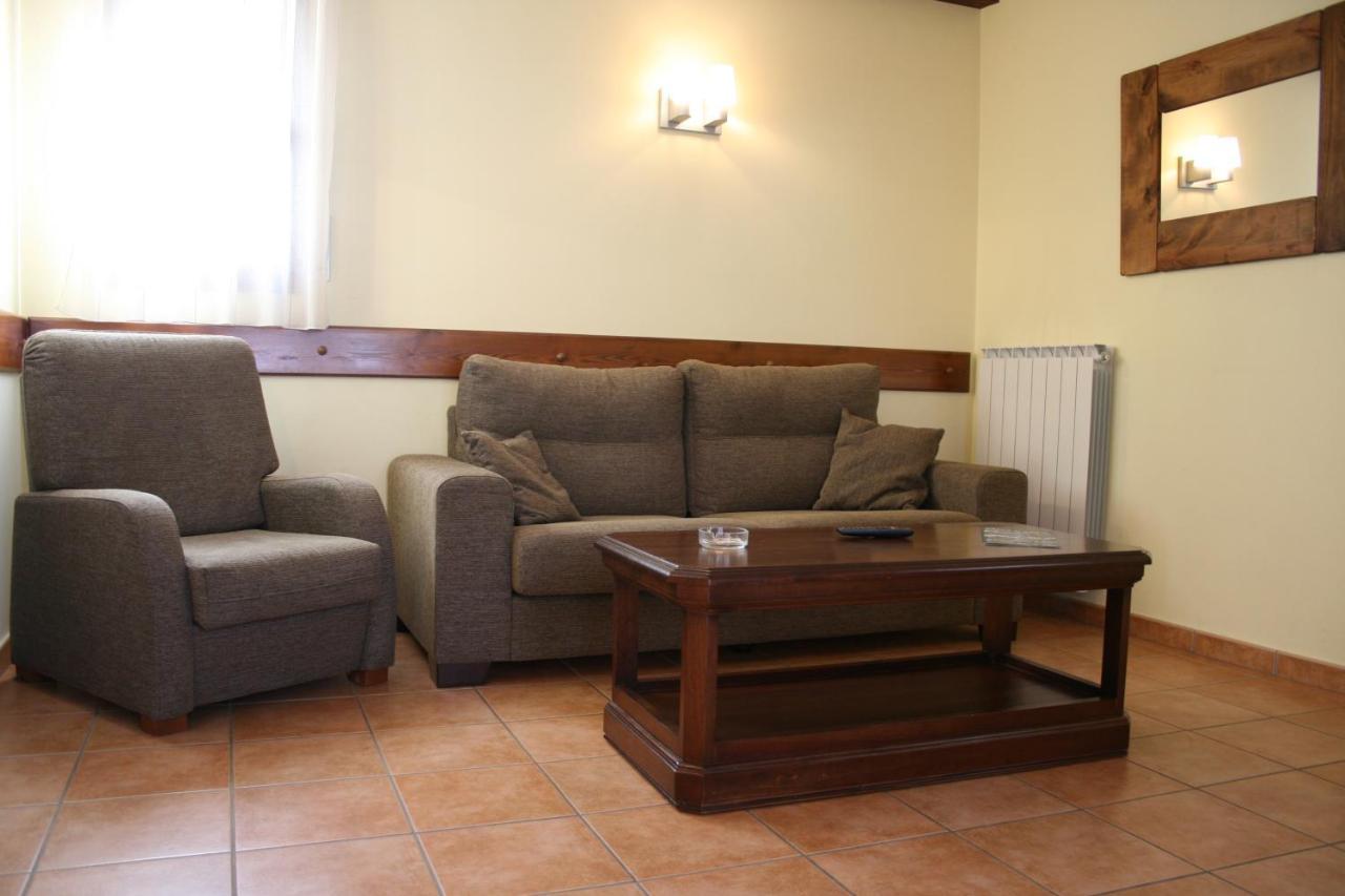 Apartamentos Les Picardes Espot Zewnętrze zdjęcie